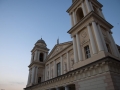 Kostel na Piazza del Duomo v Imperii. Pravděpodobně Parrocchia Di S. Maurizio