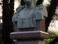 Bysty krále Victor Emmanuel III and královny Eleny umístěné vedle ruského ortodoxního kostela v San Remu.