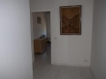 Apartmán na Passeggiata Cavallotti - pohled od hlavních dveří.