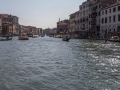 Pohled z mostu Ponte di Rialto