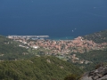 Pohled z lanovky na Marciana Marina