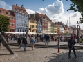 Jedna z nejhezčích ulic Nyhavn v Kodani s kanálem uprostřed