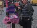 Příprava na festival - obháčkované sochy