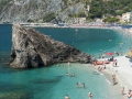 Pláž v nové části Monterosso Al Mare